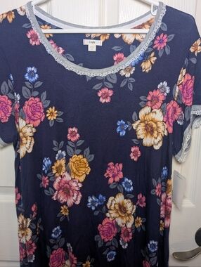 Layla Nightgown Women’s XL Navy Floral Short Sleeve - NWT